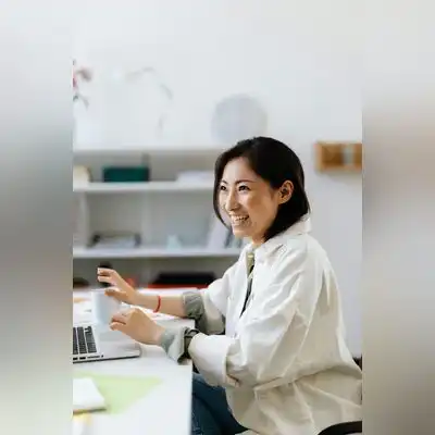 邓雅新